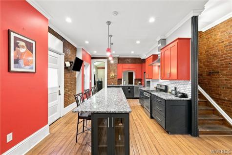 17 Saint Louis Place Buffalo NY 14202