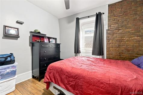 17 Saint Louis Place Buffalo NY 14202