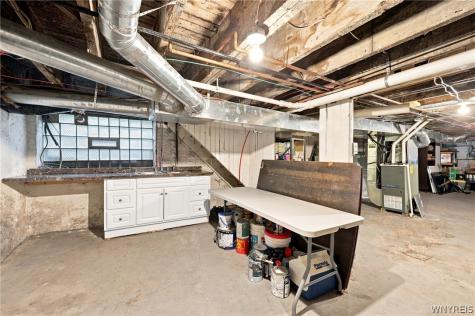 17 Saint Louis Place Buffalo NY 14202