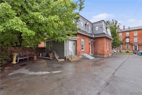 17 Saint Louis Place Buffalo NY 14202