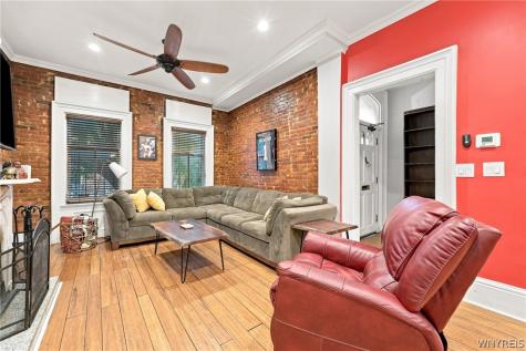 17 Saint Louis Place Buffalo NY 14202
