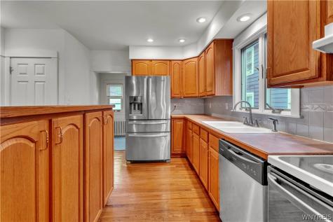 77 Fordham Drive Buffalo NY 14216
