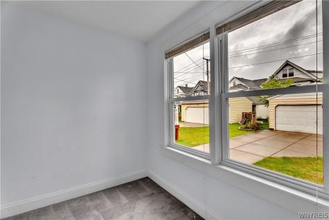 77 Fordham Drive Buffalo NY 14216