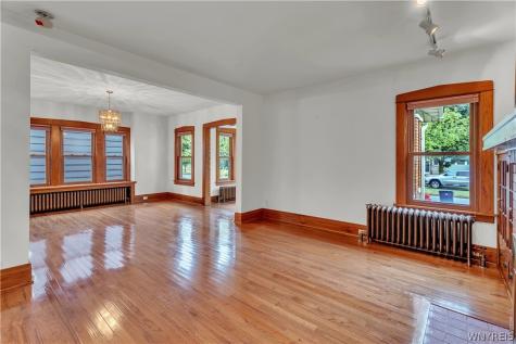 77 Fordham Drive Buffalo NY 14216