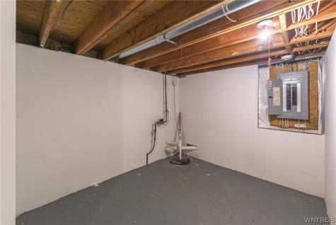 42 Peckham Street Buffalo NY 14206