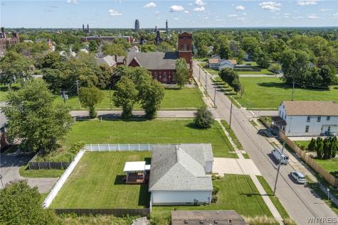 42 Peckham Street Buffalo NY 14206