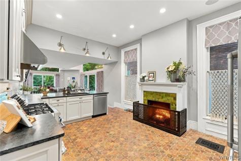 22 Oakland Place Buffalo NY 14222