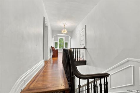 22 Oakland Place Buffalo NY 14222