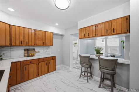 216 Sanders Road Buffalo NY 14216