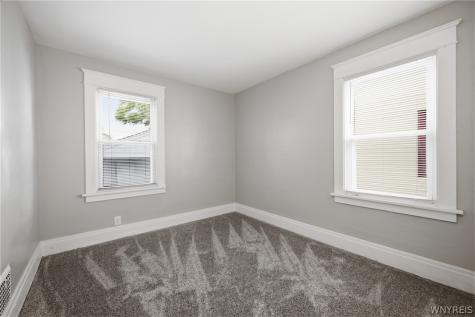 216 Sanders Road Buffalo NY 14216