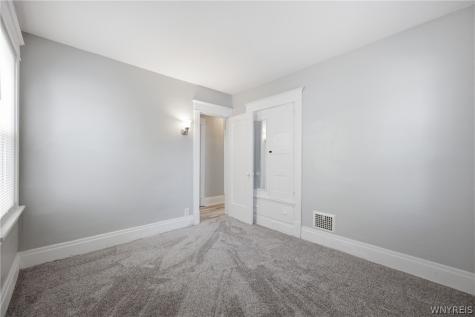 216 Sanders Road Buffalo NY 14216