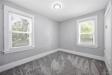 216 Sanders Road Buffalo NY 14216