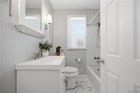 216 Sanders Road Buffalo NY 14216