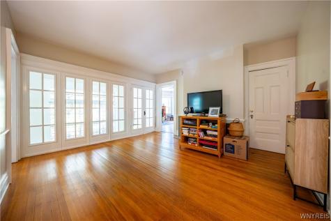461 Linwood Avenue Buffalo NY 14209