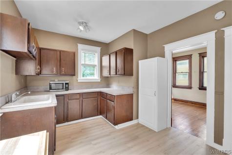 31 Hughes Avenue Buffalo NY 14208