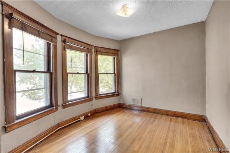 31 Hughes Avenue Buffalo NY 14208