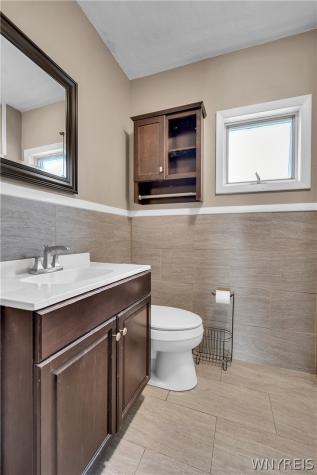 31 Hughes Avenue Buffalo NY 14208