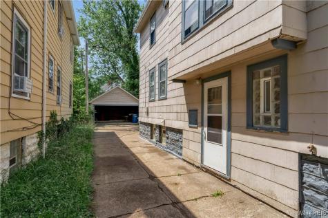 31 Hughes Avenue Buffalo NY 14208