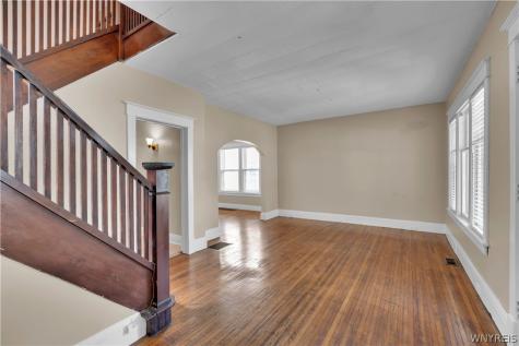 31 Hughes Avenue Buffalo NY 14208