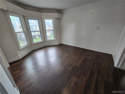 40 Kamper Avenue Buffalo NY 14210