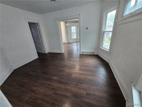 40 Kamper Avenue Buffalo NY 14210