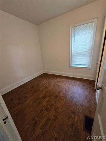 40 Kamper Avenue Buffalo NY 14210