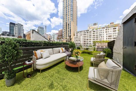 416 E 50th Street New York City NY 10022