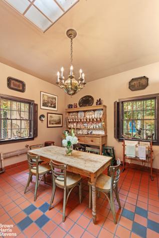 203 Prince Street New York City NY 10012