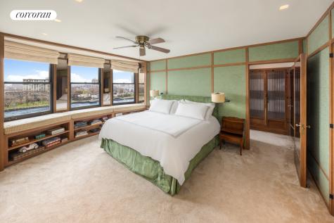 1 E End Avenue New York City NY 10075