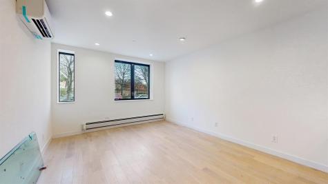 800 5th Avenue New York City NY 11232