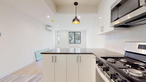 800 5th Avenue New York City NY 11232