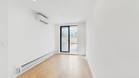 800 5th Avenue New York City NY 11232