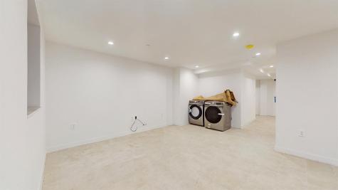 800 5th Avenue New York City NY 11232