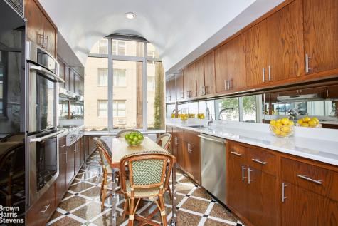 15 E 82nd Street New York City NY 10028