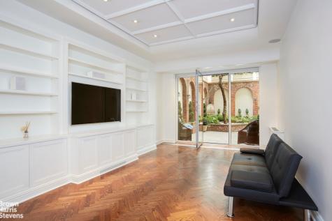 15 E 82nd Street New York City NY 10028