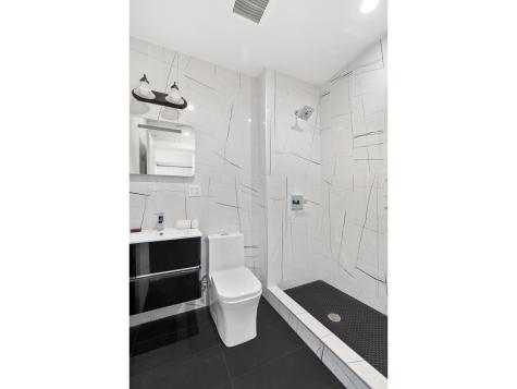 725 Lafayette Avenue New York City NY 11221