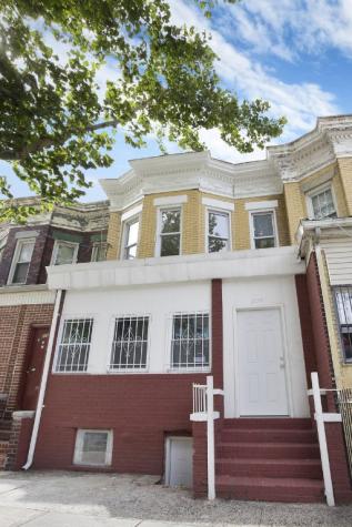 2253 Tiebout Avenue New York City NY 10457