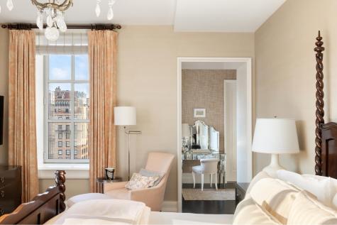 135 E 79th Street New York City NY 10075