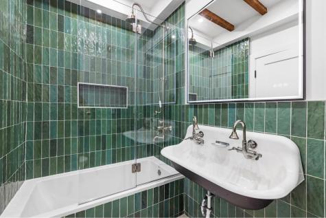 726 Jefferson Avenue New York City NY 11221