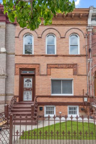 440 Miller Avenue New York City NY 11207