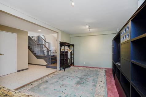 333 Mayfair Drive N New York City NY 11234