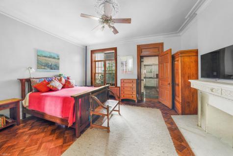 117 W 85th Street New York City NY 10024