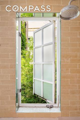 10 Bedford Street New York City NY 10014