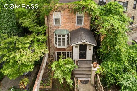 10 Bedford Street New York City NY 10014