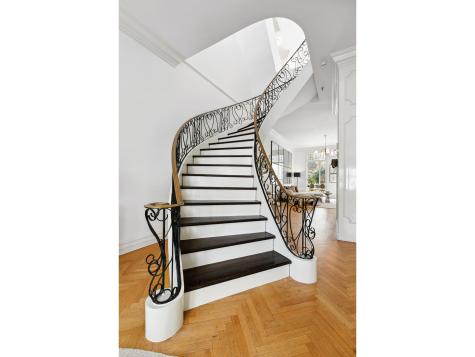 40 W 83rd Street New York City NY 10024