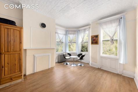 221 Nassau Avenue New York City NY 11222