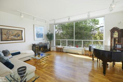 4425 Douglas Avenue New York City NY 10471