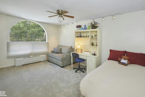 4425 Douglas Avenue New York City NY 10471