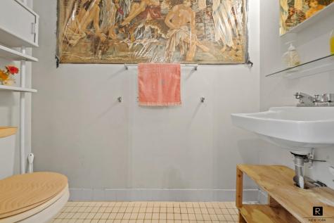 444 New Jersey Avenue New York City NY 11207