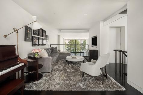 162 E 92nd Street New York City NY 10128